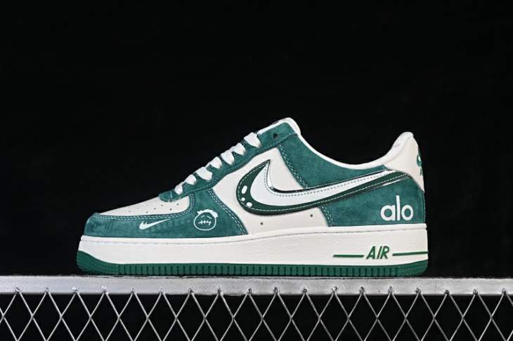 Picture of Air Force 1 _SKUfw21872875379009148fw